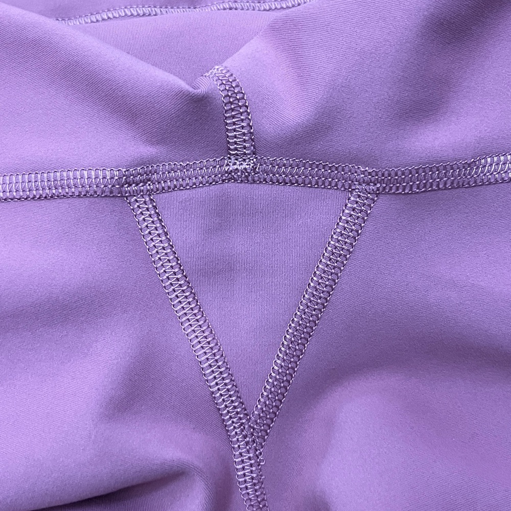 🍋Lululemon Wunder Under Biker Shorts - Picture 5 of 9